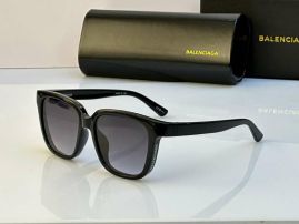 Picture of Balenciga Sunglasses _SKUfw52349890fw